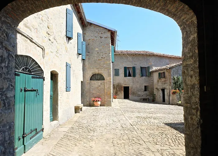 Daire Cortebonomini Neviano degli Arduini